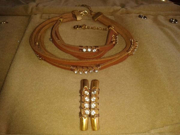 Conjunto em Couro (c024)